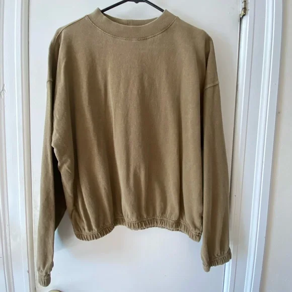 Le Bon Shoppe Daisy Top in Tobacco, size M/L (Discolored Spot) - Picture 2 of 6